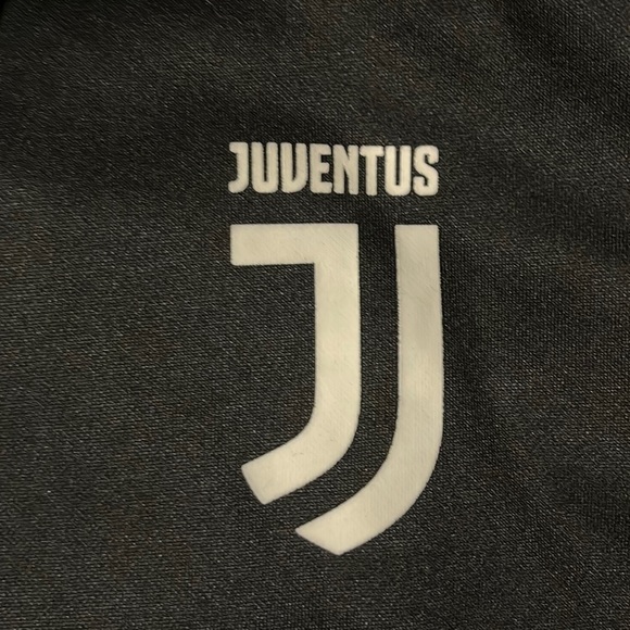 Hoodie - Juventus FC Soccer - Picture 3 of 6